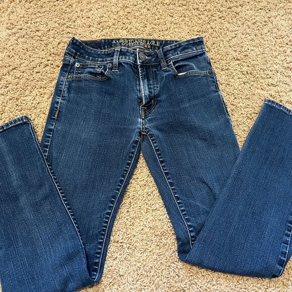 Lot of 3 Pairs Mens Dark Wash American Eagle Jeans 29 and 30x32 - Picture 4 of 10